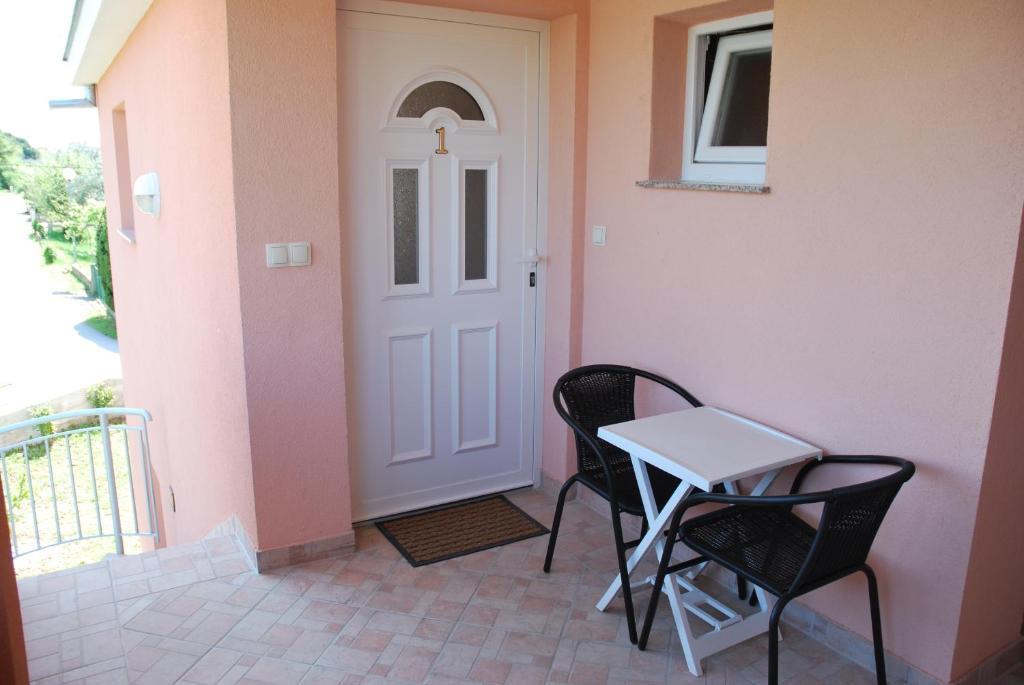 Apartments Luna Sukošan Kamer foto