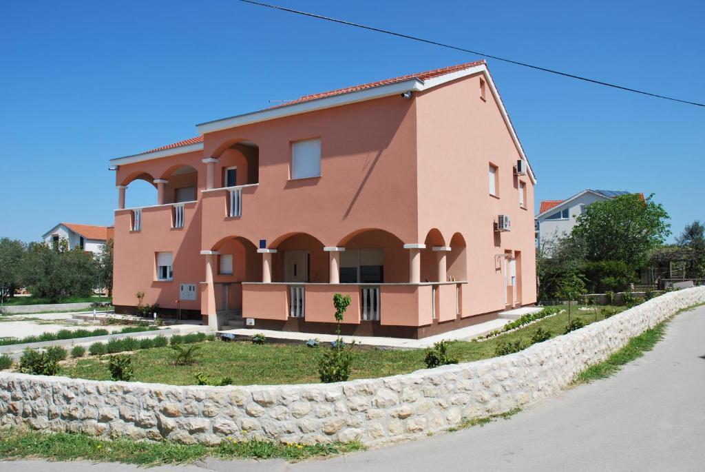 Apartments Luna Sukošan Buitenkant foto